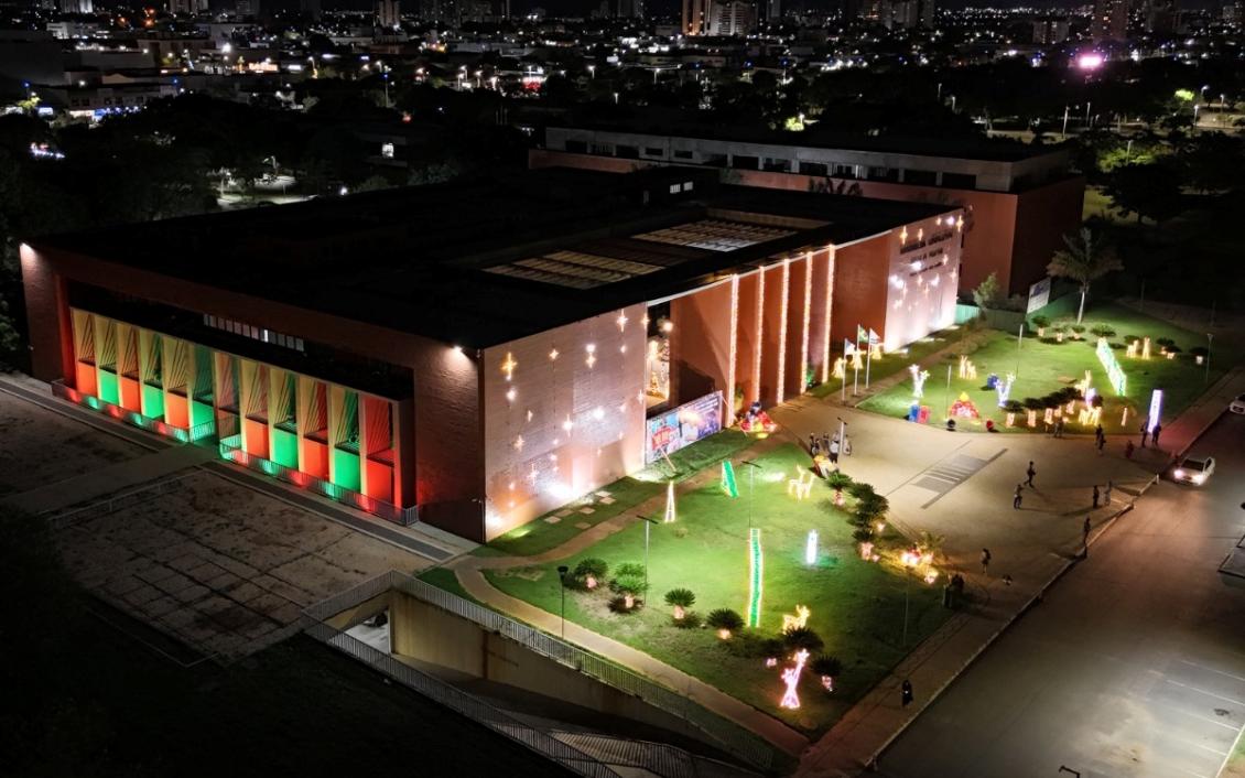 Evento transforma a sede do Poder Legislativo em um cartão-postal de Palmas