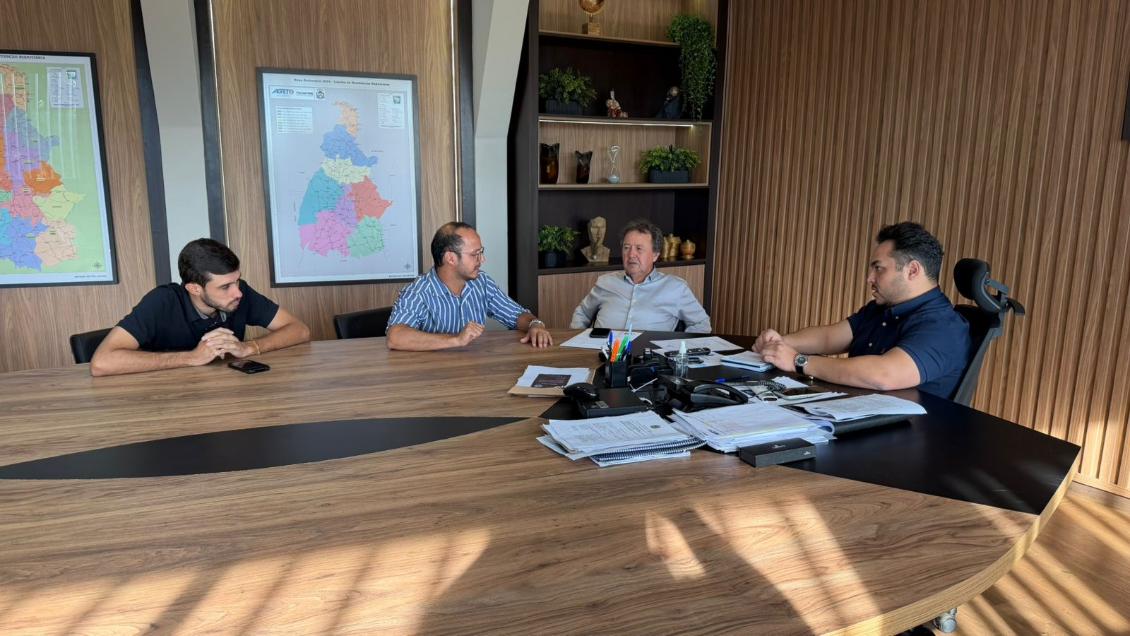 Trecho compreende a Avenida Tocantins, principal via que atravessa o centro da cidade