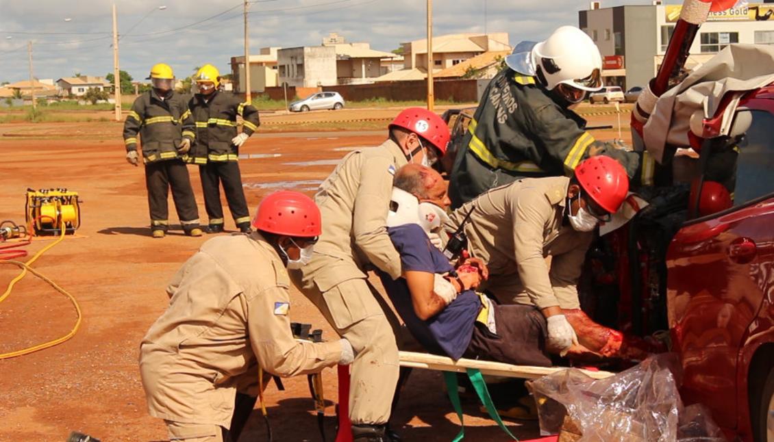 Proposta da deputada tem como objetivo a capacitação em técnicas de salvamento.