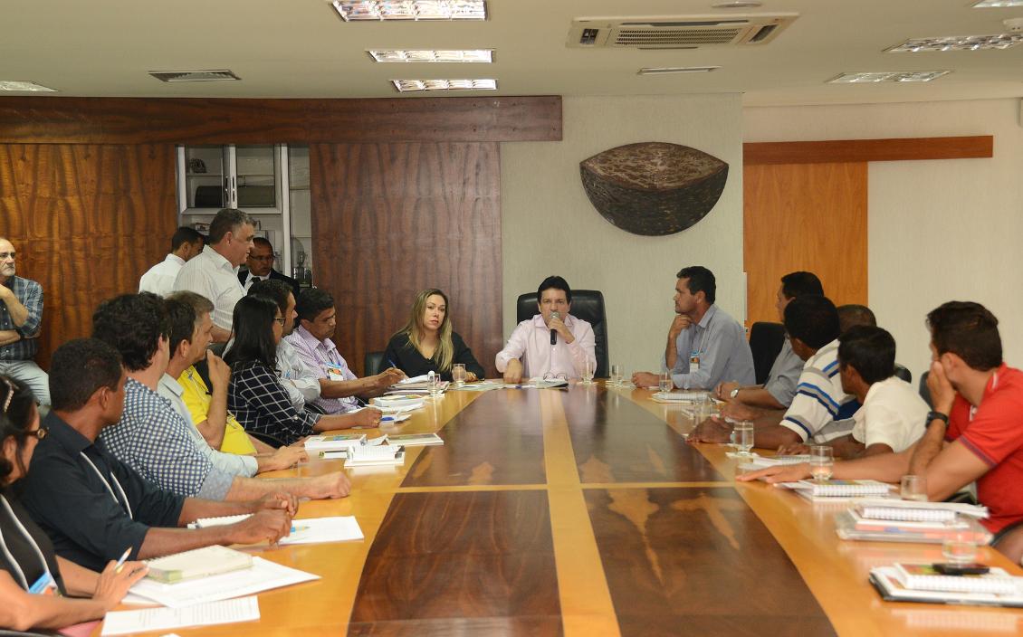 Rádios comunitárias devem ampliar alcance das informações do Parlamento