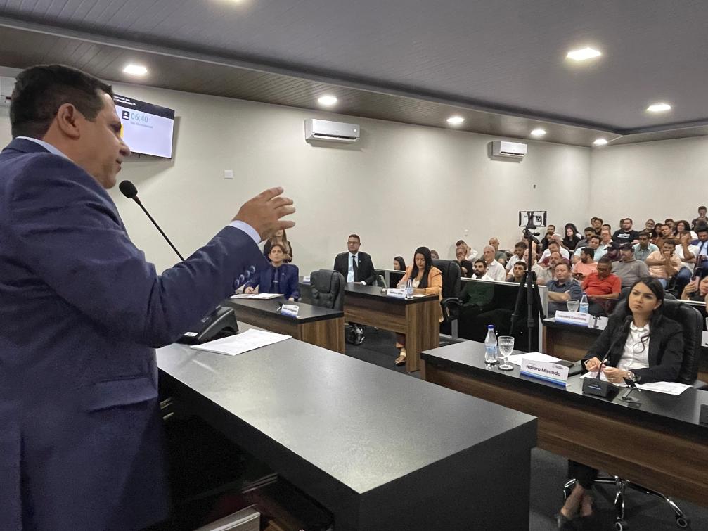 Emenda de R$ 50 mil foi citada pelo deputado durante sessão na Câmara de Vereadores da cidade Emenda de R$ 50 mil foi citada pelo deputado durante sessão na Câmara de Vereadores da cidade