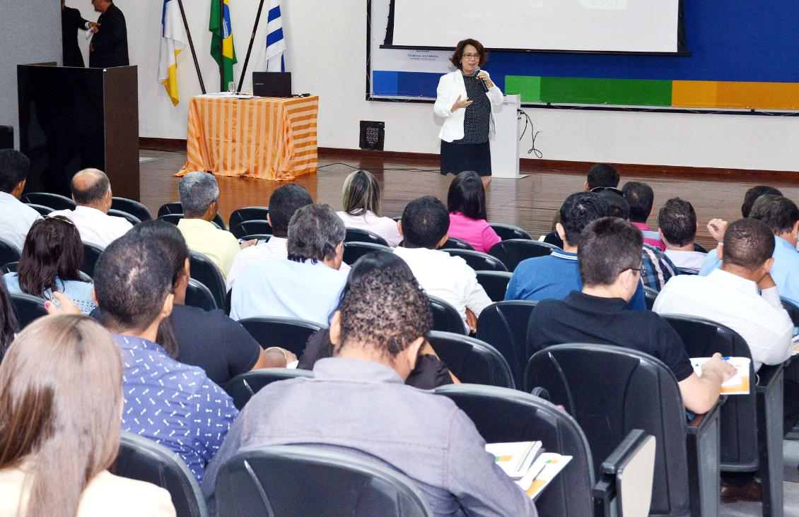 Evento foi voltado para parlamentares e assessores