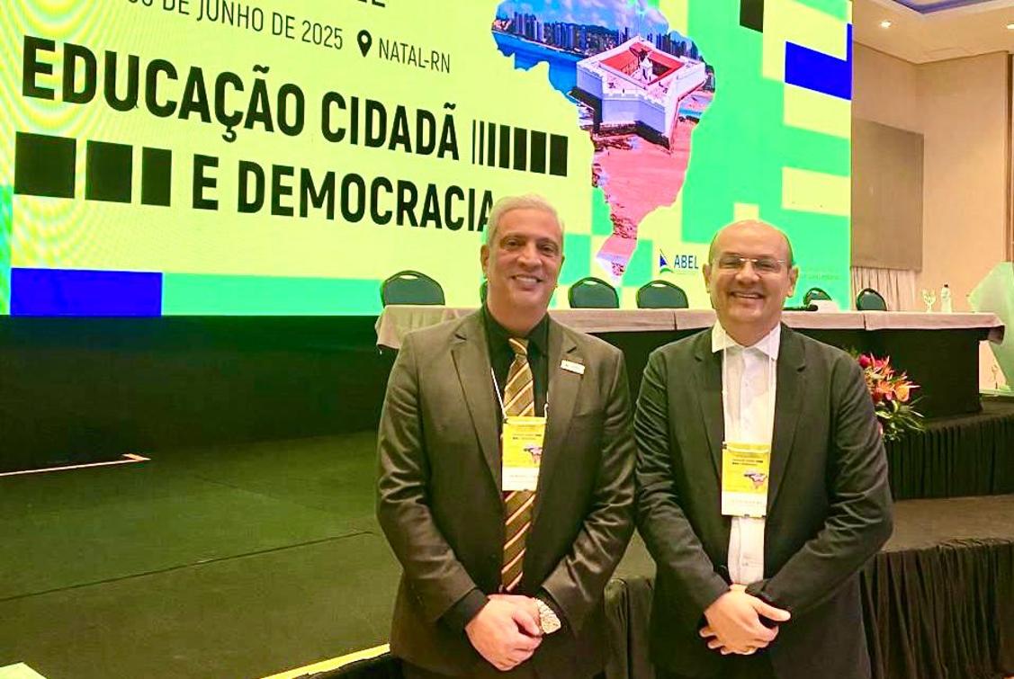 A cerimônia é transmitida ao vivo por canal no YouTube A cerimônia é transmitida ao vivo por canal no YouTube