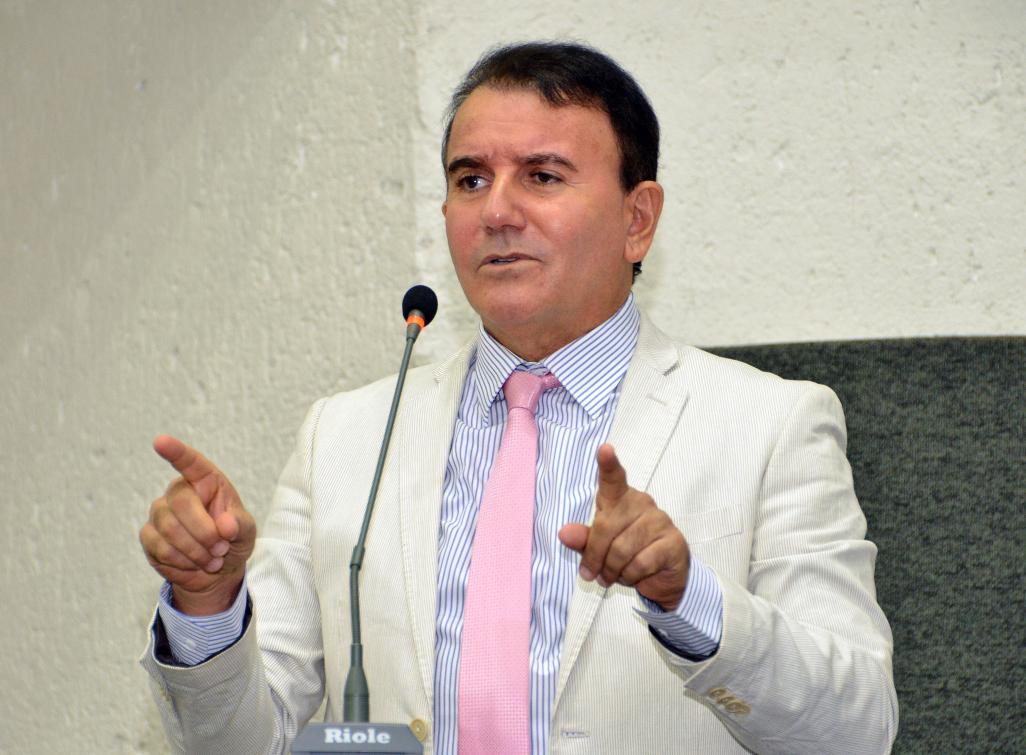 Segundo deputado, Campus de Augustinópolis agrega R$ 1 milhão/mês para cidade.