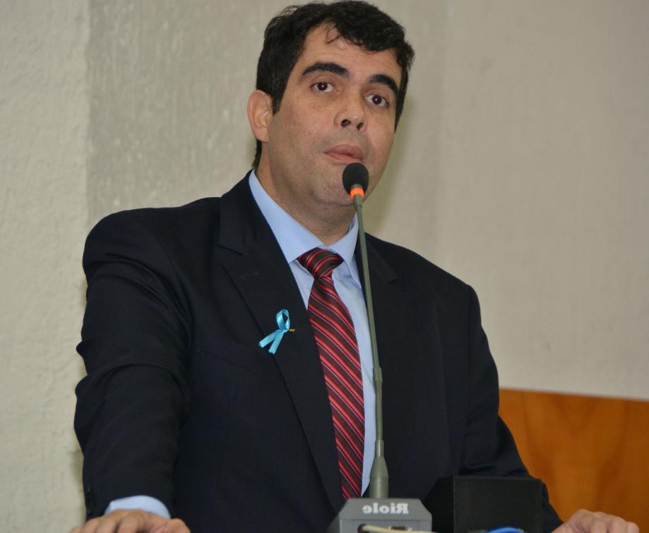 Ricardo Ayres destacou preconceito como um dos principais problemas Ricardo Ayres destacou preconceito como um dos principais problemas
