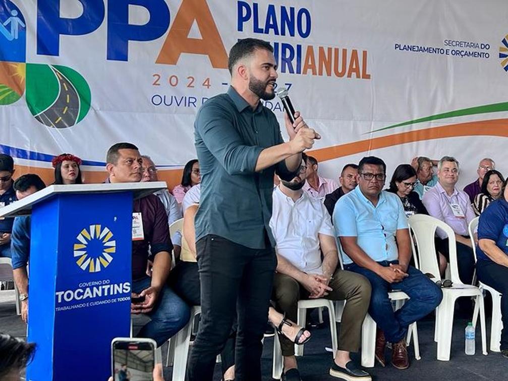 Léo Barbosa discursou durante a Consulta Pública do PPA  2024-2027 da região do Jalapão