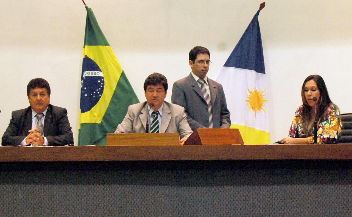 Mesa Diretora que dirigiu a sessão vespertina